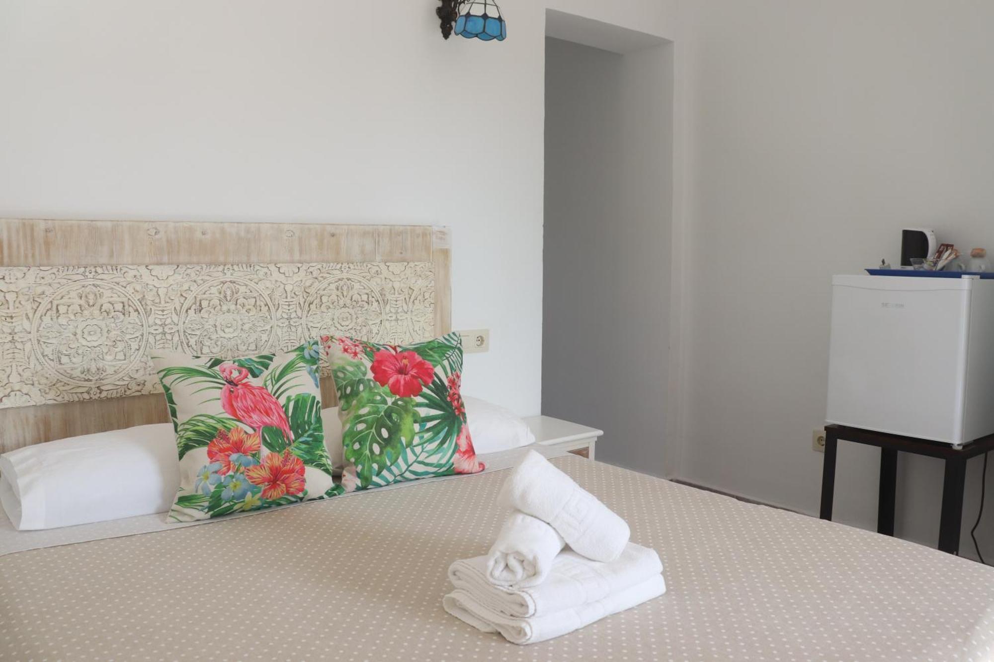 Hotel Casa Dia Y Noche كاليبي المظهر الخارجي الصورة