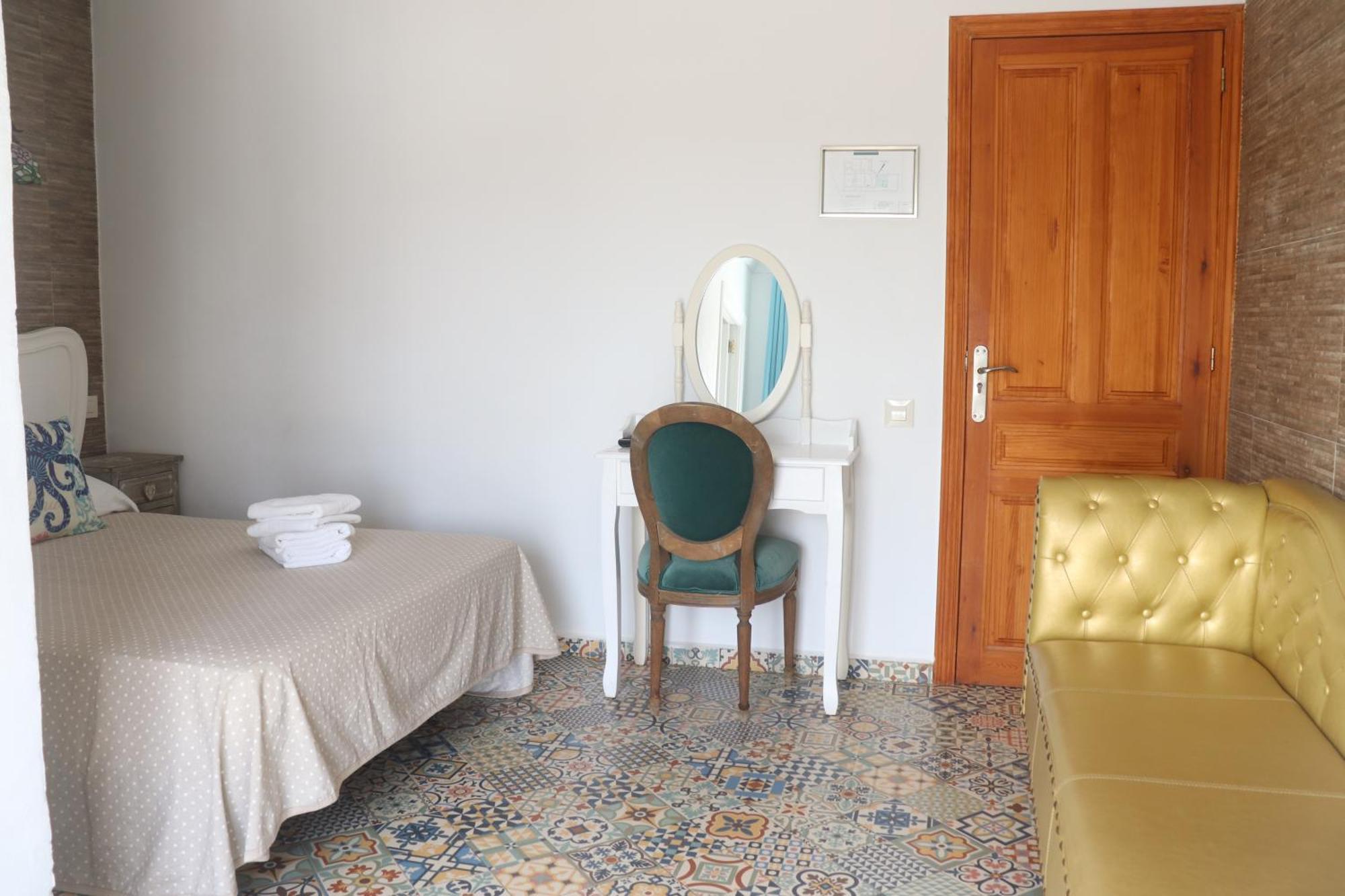 Hotel Casa Dia Y Noche كاليبي المظهر الخارجي الصورة